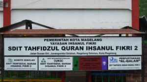 SD IT Tahfidzul Qur'an Ihsanul Fikri 2, Sekolah Penghafal Al Quran Terbaik di Magelang, SD Islam Terpadu Magelang, Sekolah Tahfidz Magelang, Target hafalan Al-Qur'an anak SD, Metode Al Barqu, Kurikulum JSIT Magelang.